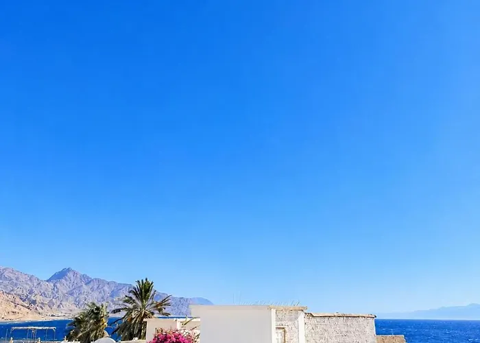 Bedro Rooftop 1 Private Balcony Sea View 30 Sec To Sea Daire