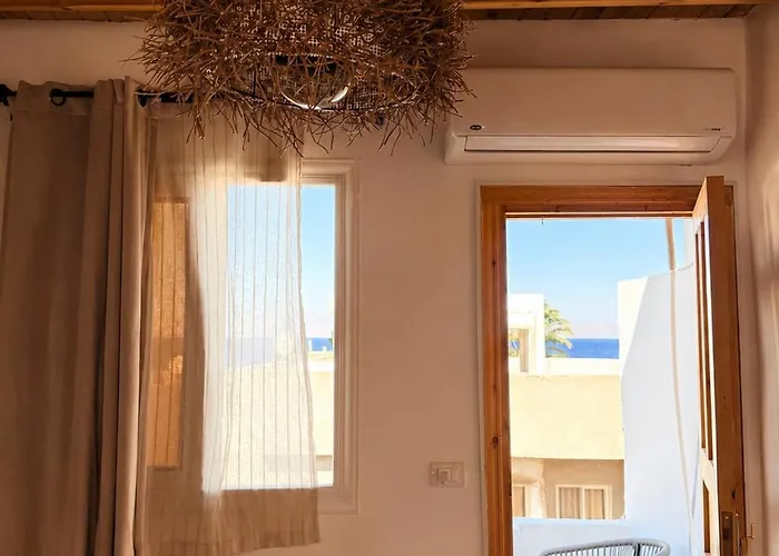 Bedro Rooftop 1 Private Balcony Sea View 30 Sec To Sea *