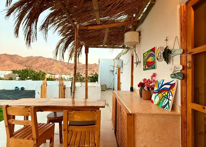 Bedro Rooftop 1 Private Balcony Sea View 30 Sec To Sea Daire Dahab