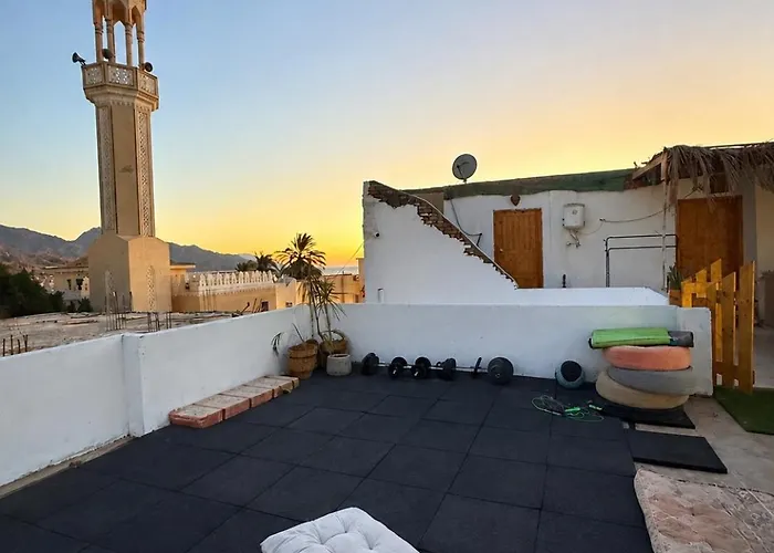 Daire Bedro Rooftop 1 Private Balcony Sea View 30 Sec To Sea Dahab