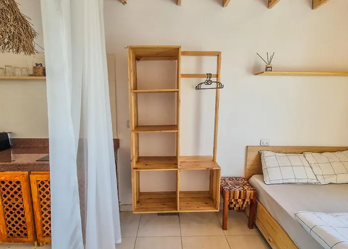 Bedro Rooftop 1 Private Balcony Sea View 30 Sec To Sea Daire