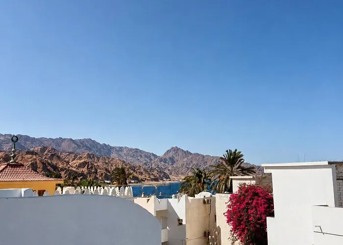Daire Bedro Rooftop 1 Private Balcony Sea View 30 Sec To Sea *