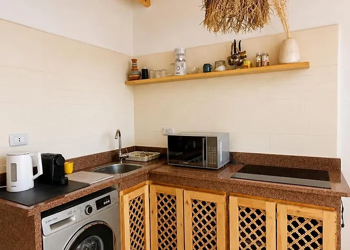 Daire Bedro Rooftop 1 Private Balcony Sea View 30 Sec To Sea