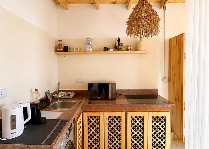 Daire Bedro Rooftop 1 Private Balcony Sea View 30 Sec To Sea *