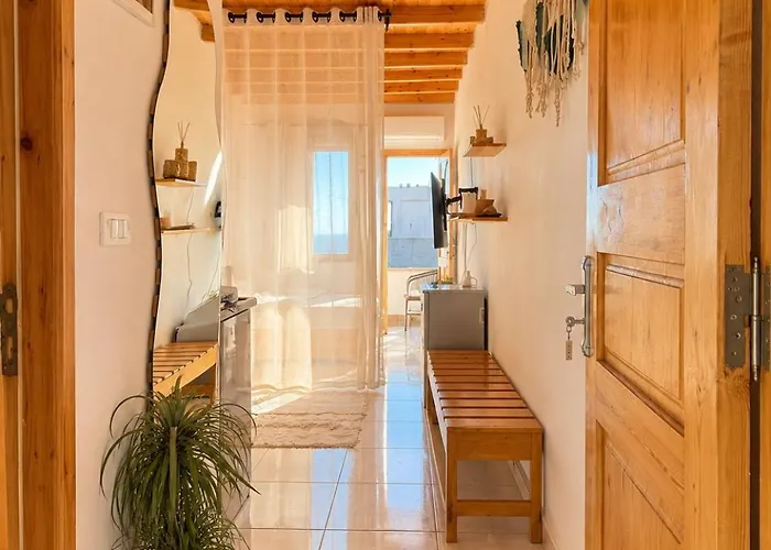 Daire Bedro Rooftop 1 Private Balcony Sea View 30 Sec To Sea