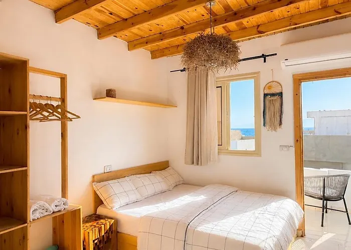 Bedro Rooftop 1 Private Balcony Sea View 30 Sec To Sea *