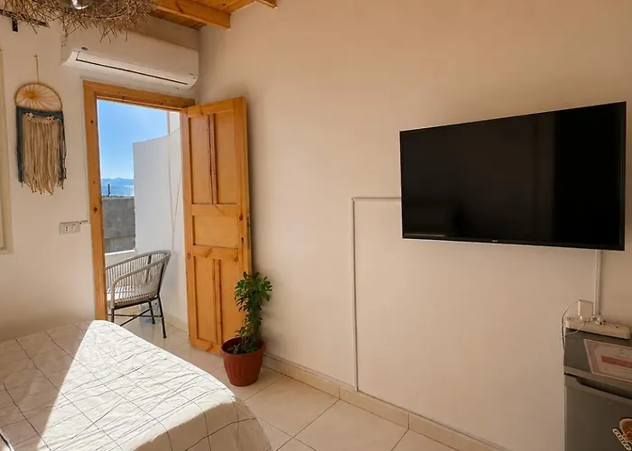 Daire Bedro Rooftop 1 Private Balcony Sea View 30 Sec To Sea