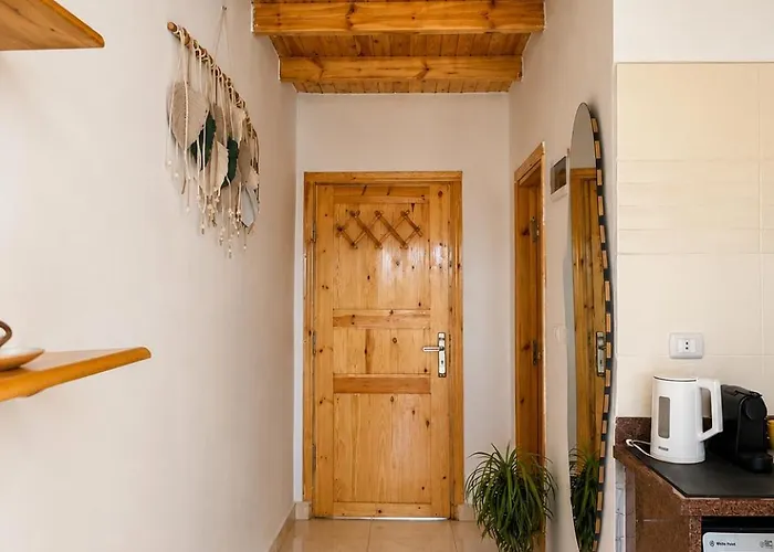 Daire Bedro Rooftop 1 Private Balcony Sea View 30 Sec To Sea *